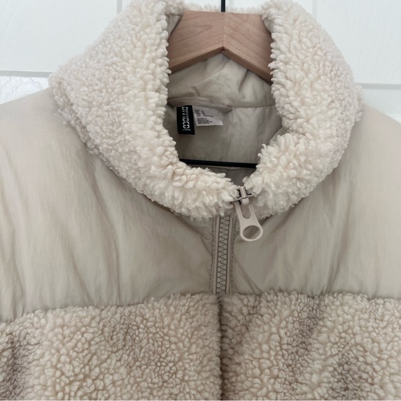 H&M Padded Teddy Bear Jacket Cropped Medium Light Beige - Picture 4 of 12